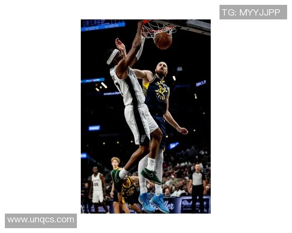 德罗赞闪耀全场，马刺队大胜勇士！