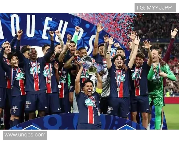 英超排名榜：水晶宫高居中游，众球队争夺欧战资格激烈