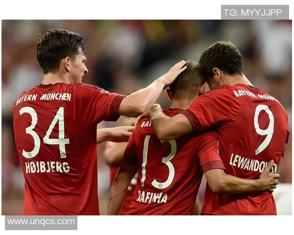 AC米兰与拜仁慕尼黑的巅峰对决球迷热情高涨不容错过